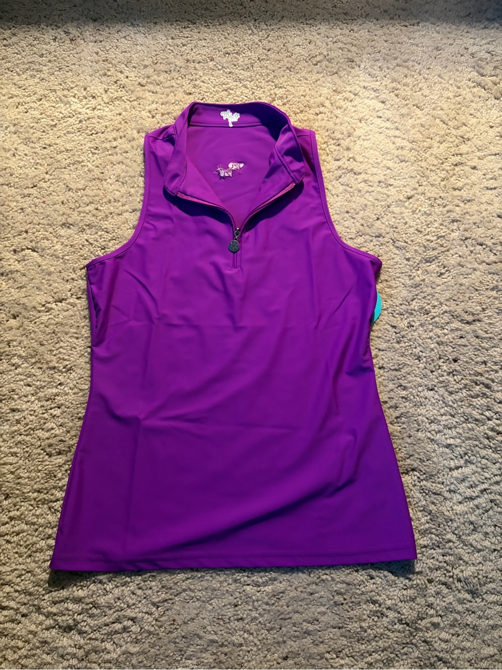 NWT TZU TZU Bella Ultraviolet Sleeveless Top size Large (126)